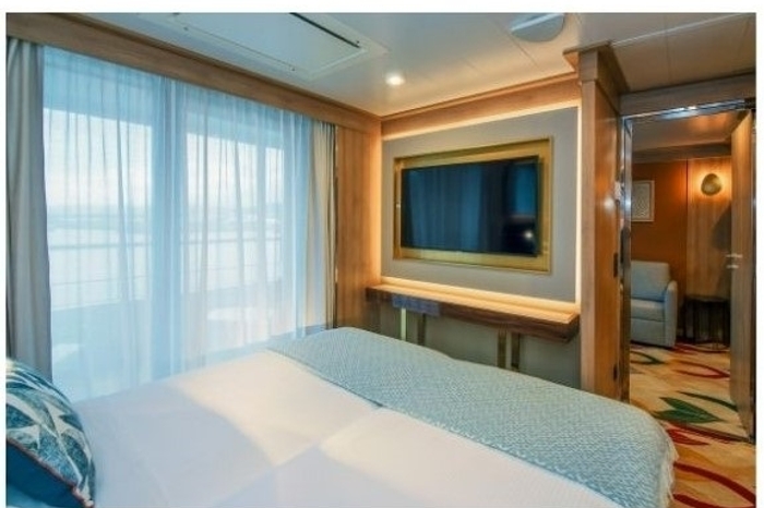 Photo of cabin: Veranda Deluxe Cabin