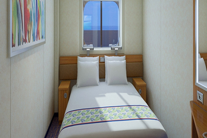 Photo of cabin: Interior with Picture Window