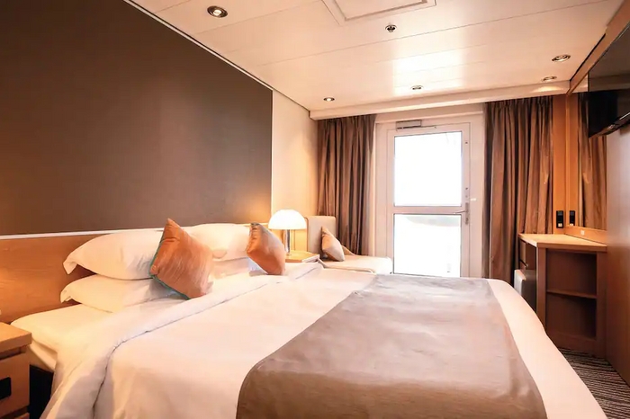 Photo of cabin: Balcony (Large Balcony)