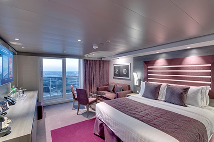 Photo of cabin: YACHT CLUB DUPLEX SUITE WITH JACUZZI