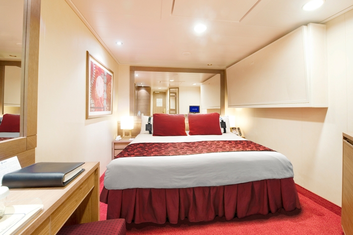 Photo of cabin: DELUXE INTERIOR FANTASTICA