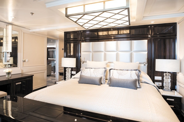 Photo of cabin: Signature Suite