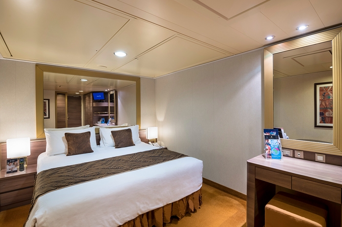 Photo of cabin: INTERIOR BELLA GUARANTEED