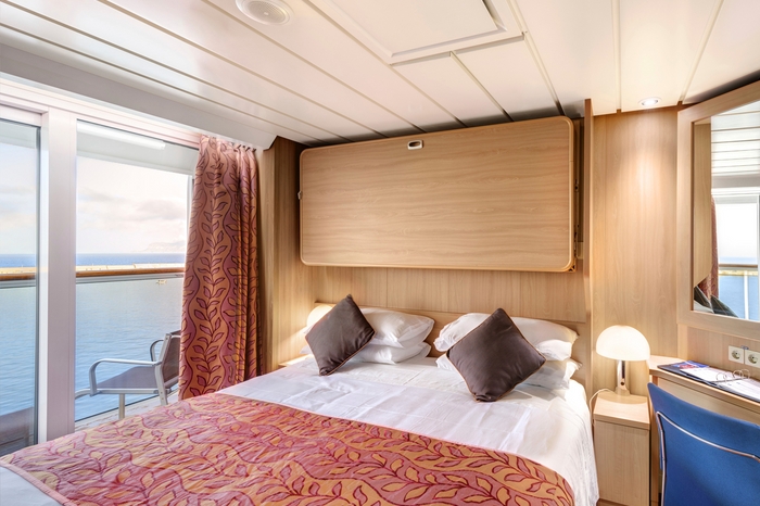 Photo of cabin: BALCONY BELLA GUARANTEED