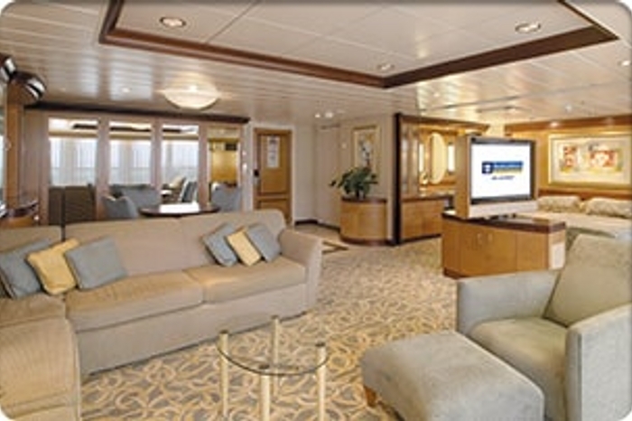 Photo of cabin: Owner’s Suite - 1 Bedroom