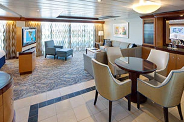 Photo of cabin: Owner's Suite - 1 Bedroom