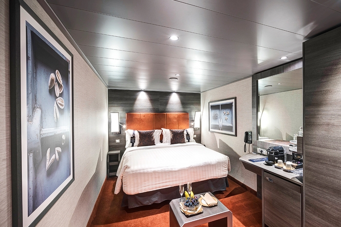 Photo of cabin: YACHT CLUB INTERIOR SUITE