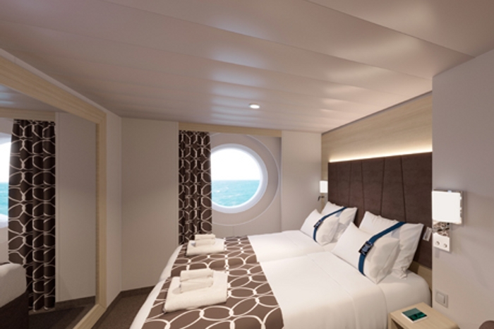 Photo of cabin: Deluxe Ocean View