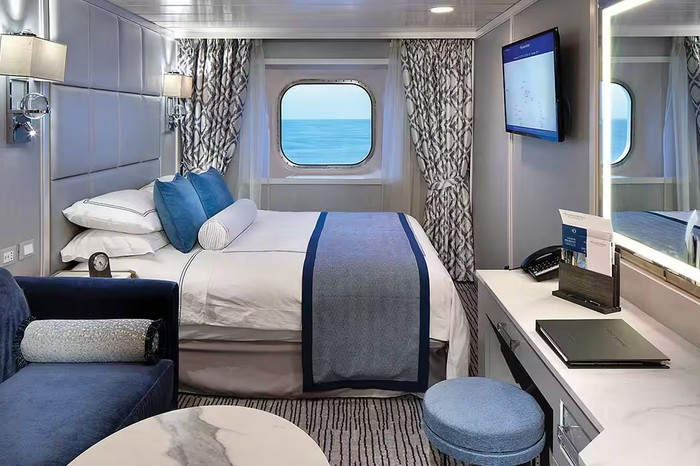 Photo of cabin: Deluxe Ocean View