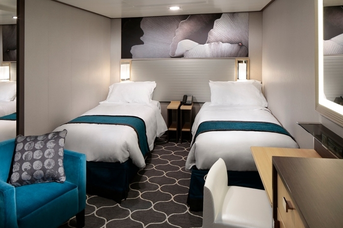 Photo of cabin: Interior Quad Gty