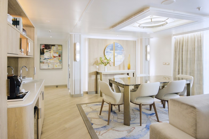 Photo of cabin: Sky Suite