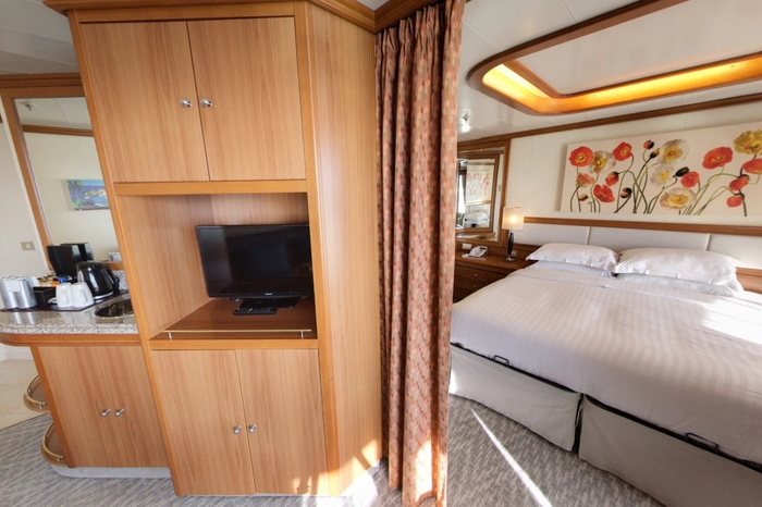 Photo of cabin: Penthouse Suite