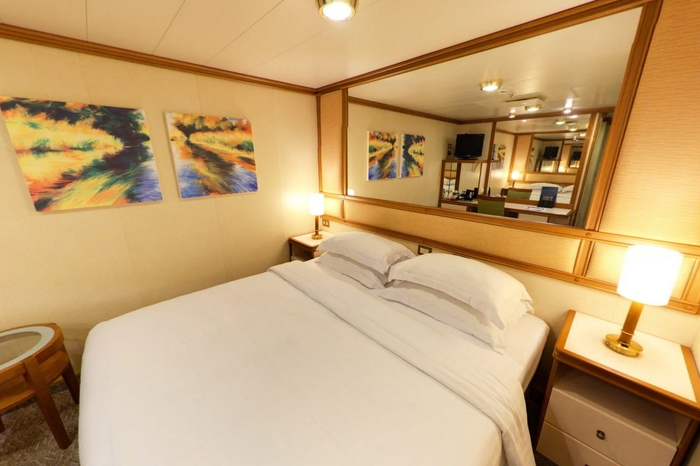 Photo of cabin: Inside