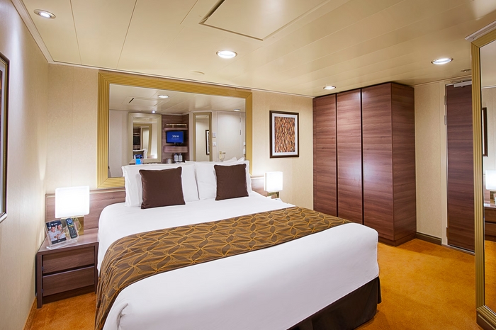 Photo of cabin: INTERIOR BELLA GUARANTEED