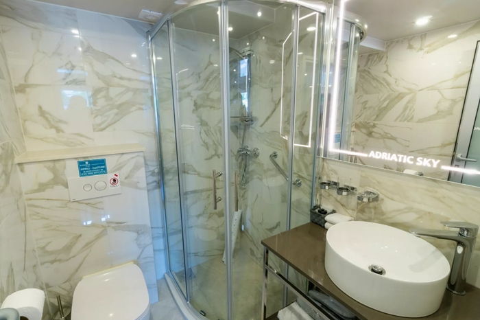 Photo of cabin: Category A+ (Upper Deck)