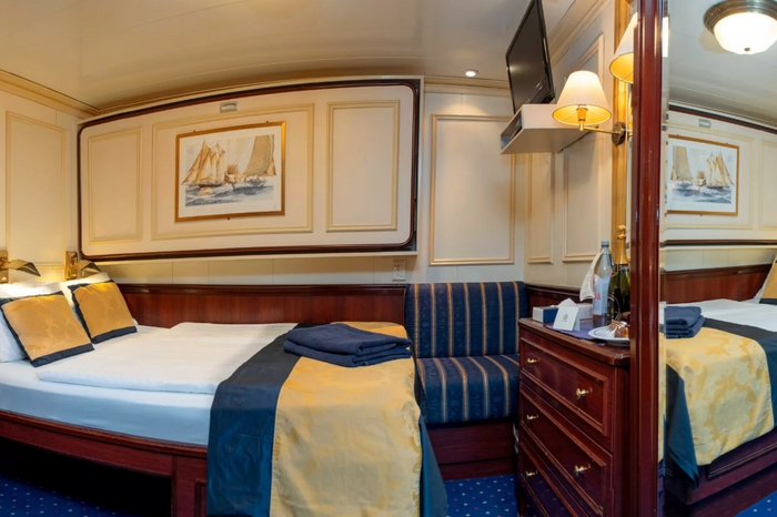 Photo of cabin: Category 6 - Clipper Deck