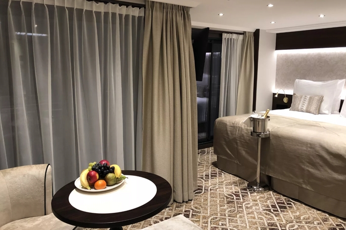 Photo of cabin: Diamond Deck (Upper) - Deluxe Balcony Suite