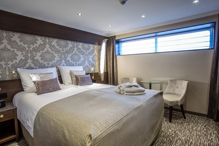 Photo of cabin: Emerald Deck Suite (Lower)