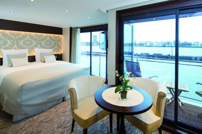 Photo of cabin: Deluxe Balcony Suite - Diamond Deck