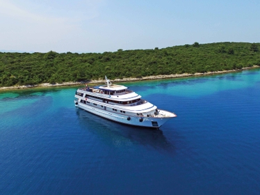 Riviera Travel MV Felicita
