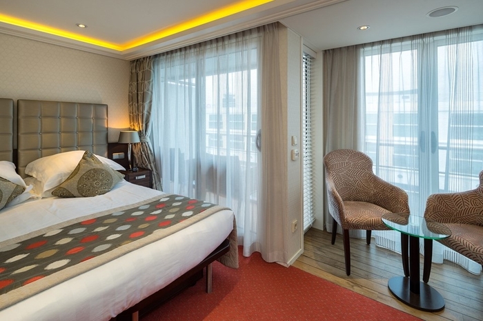 Photo of cabin: Twin Balcony