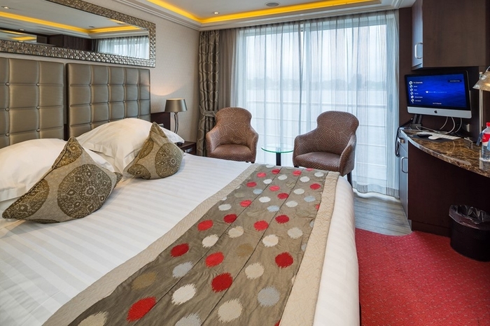 Photo of cabin: French Balcony