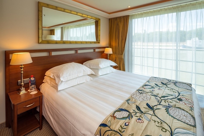 Photo of cabin: French Balcony