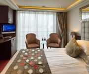 AmaPrima AmaWaterways French Balcony