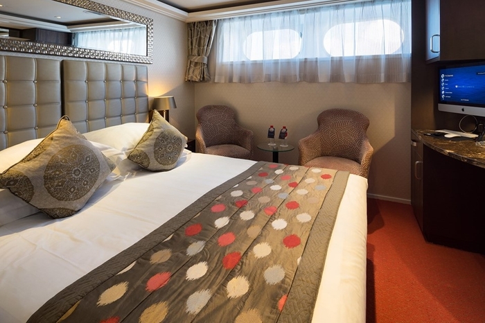 Photo of cabin: Fixed Window