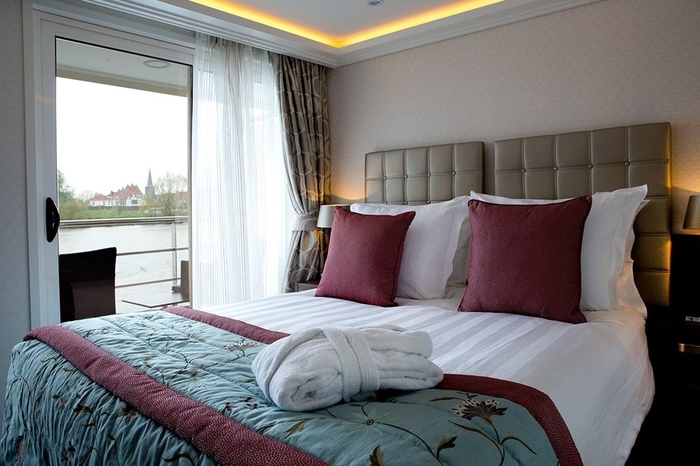 Photo of cabin: Twin Balcony