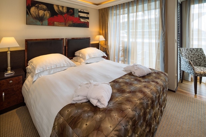 Photo of cabin: Twin Balcony