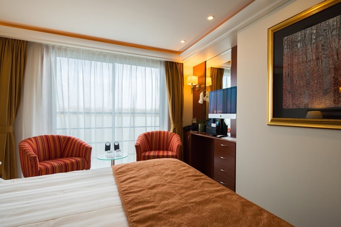 Photo of cabin: French Balcony