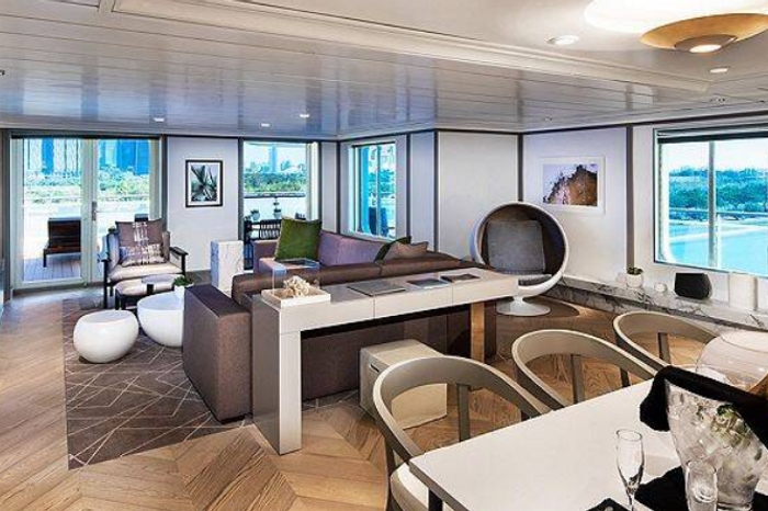 Photo of cabin: Penthouse Suite