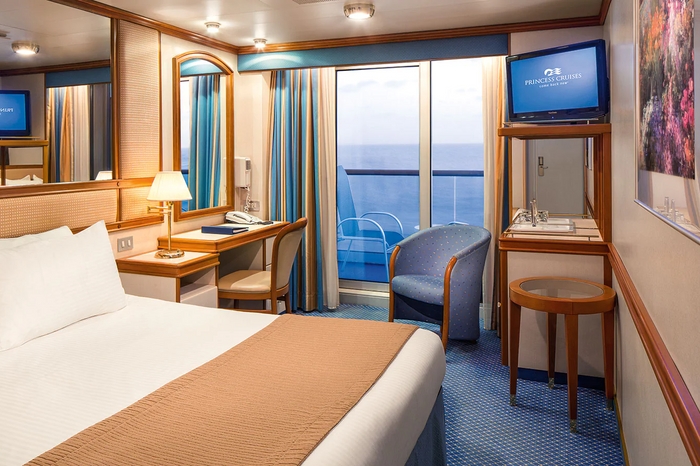 Photo of cabin: Balcony Two Lower Beds