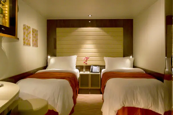 Photo of cabin: Sail Away Inside