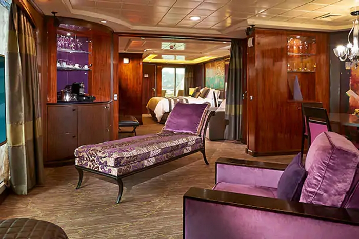 Photo of cabin: The Haven Owner's Suite with Large Balcony