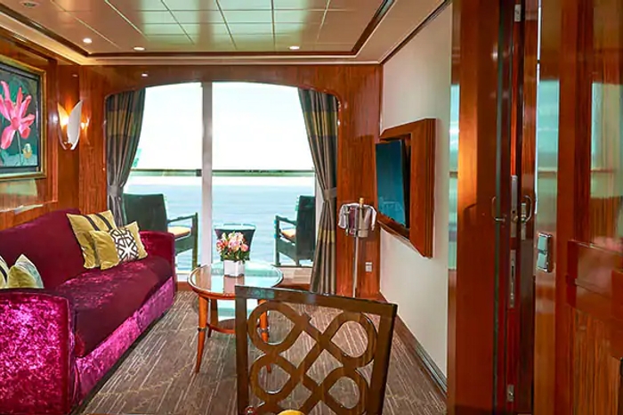 Photo of cabin: The Haven Courtyard Penthouse with Balcony