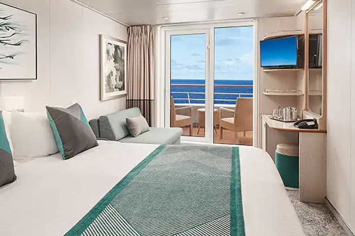 Photo of cabin: Aft-Facing Balcony