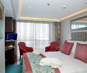 AmaReina AmaWaterways French Balcony