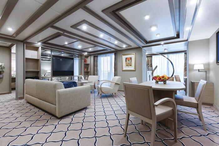 Photo of cabin: Owner's 1 Suite