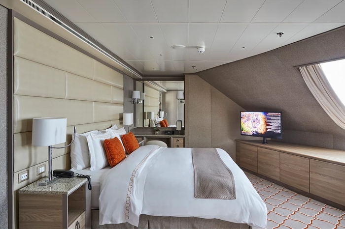 Photo of cabin: Royal 2 Suite