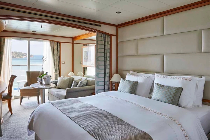 Photo of cabin: Classic Veranda Suite