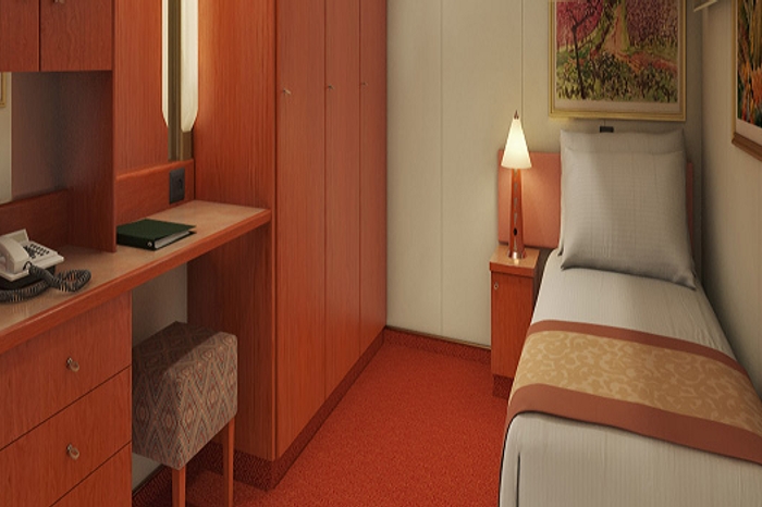 Photo of cabin: Interior Upper/Lower