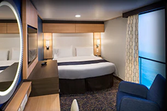 Photo of cabin: Connecting Interior with Virtual Balcony