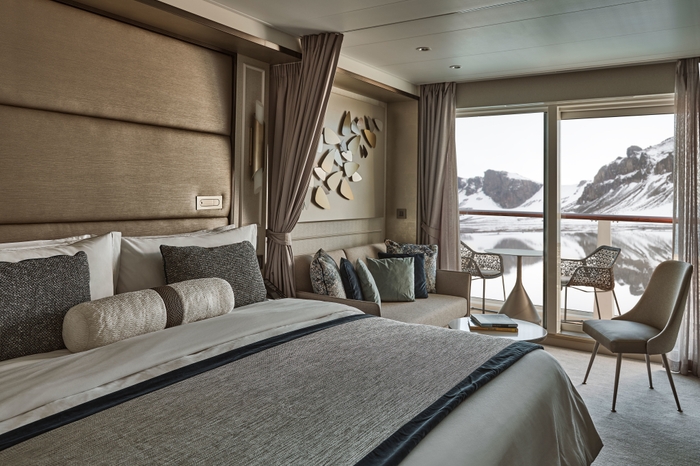 Photo of cabin: Classic Veranda Suite