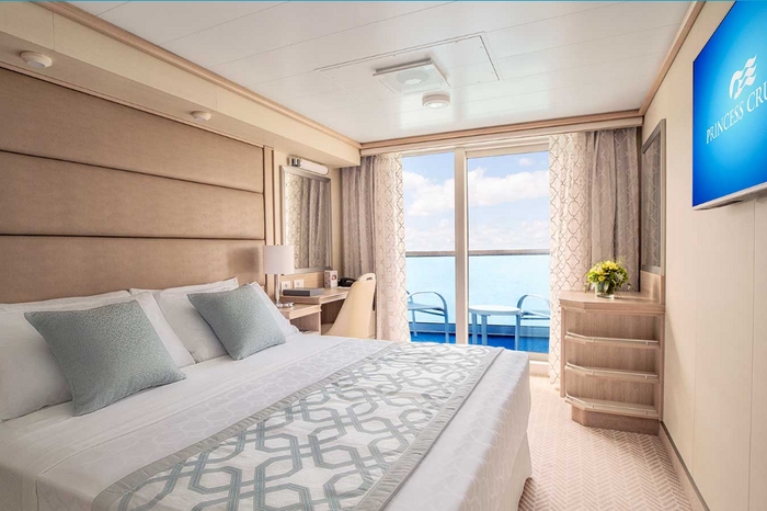 Photo of cabin: Deluxe Balcony