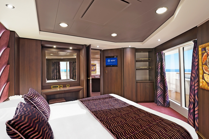 Photo of cabin: PREMIUM SUITE AUREA WITH SEALED WINDOW