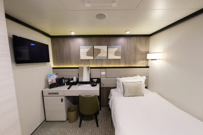 Photo of cabin: Single Inside