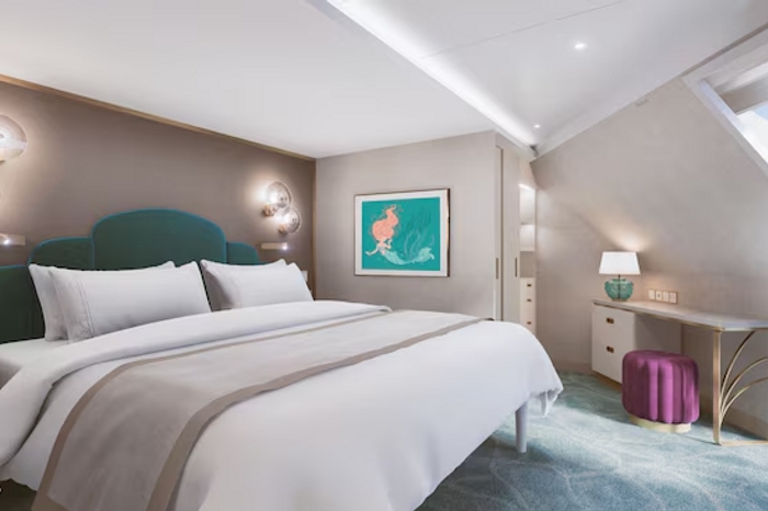 Photo of cabin: Concierge Oceanview Suite