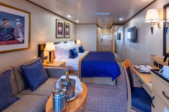 Photo of cabin: Club Balcony